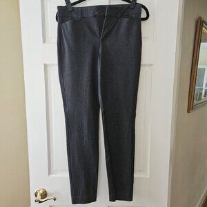Old Navy (6) Gray Pants